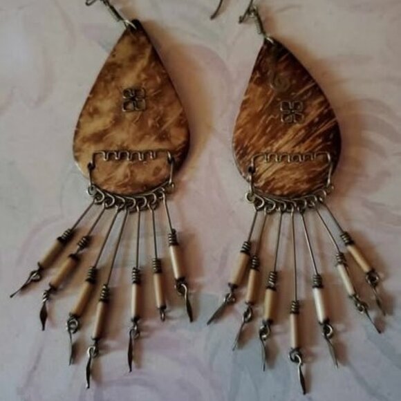 Vintage Teardrop-Shaped Earrings for Pierced Ears c 1970s/1980s - Picture 1 of 6